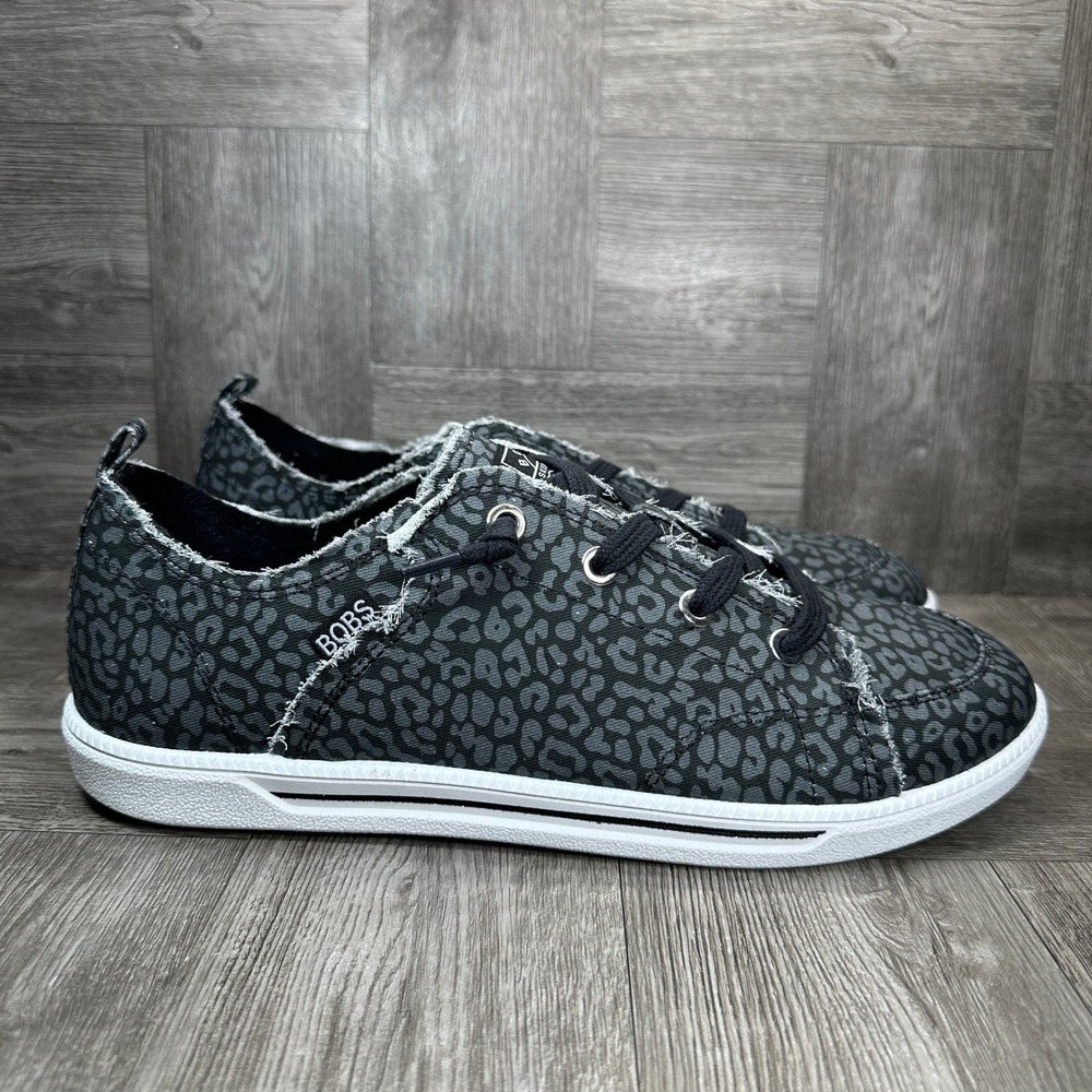 Skechers BOBS B Cute Sneakers Women 11 Gray Leopard‎ Animal Print Slip On NEW